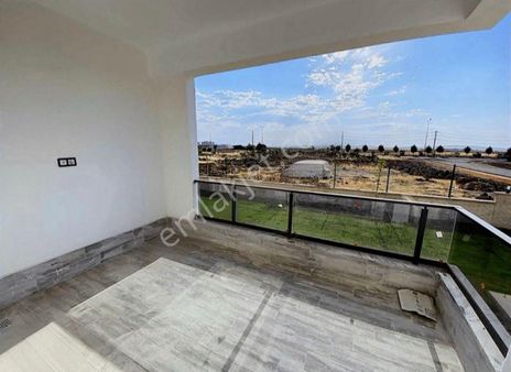 Şok Şok Şok Fiyat 2 Gün İçin Geçerli Cezaevi Karşısı Livia Yapıda 2+1 Son Kat 5 Daire Üzeri