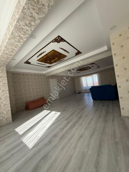 Elmas Emlaktan – 71 Evler / Eskişehir’de Fırsat Köşebaşı Daire!