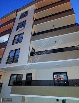 2+1 Taşucu Merkezde Denize 300 Metre Mesafede