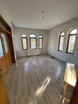 Yaka Mahallesinde Kiralık 3+1 Daire