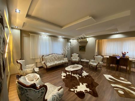 🎆yıldıztepe Mahallesinde Satılık Lüx İşçilikli 3+1 Fırsat Daire🎆