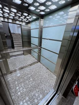 Kartal Atalarda Yeni Bina Katta Tek Asansör Otoparklı 3+1