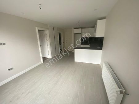 Beykent Merkezde Centro Sitesi Metrobüs-üniversite-hastane Yanı