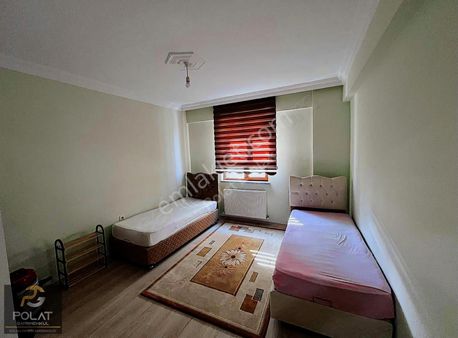 Polat Emlaktan 1 Adet İş Yeri Ve 3 Adet Cadde Üzerinde Daire