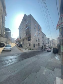 Eşrefpaşa Polis Karakolu Arkası Kiralık 2+1 Asansörlü Otoparklı Daire