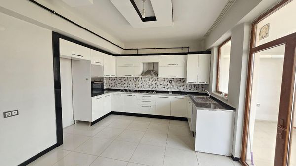 Fabrika Mahallesi Başak Kente Satılık 3+1 Ultra Lüks Daire