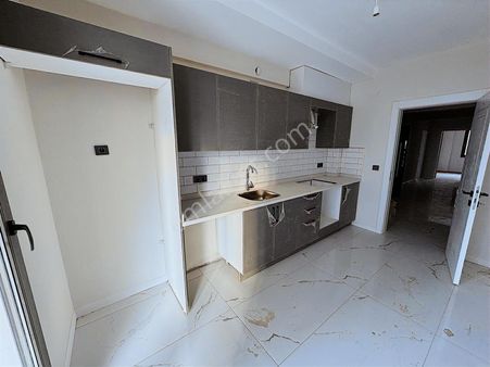 Ege Royal'den | 150m2 3+1 Daire Otoparklı Asansörlü Doğalgazlı