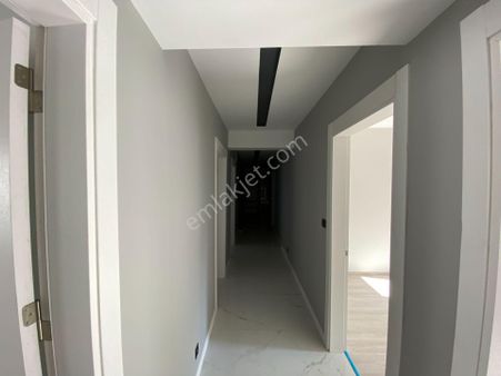 Ertaş Emlaktan – Yeni Mahalle’de Satılık Lüks 3+1 Daire