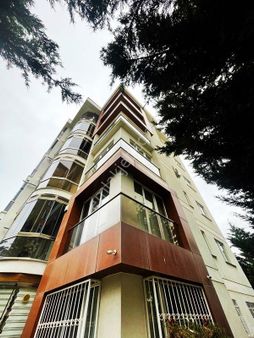 Mertcan Dan Hürriyet Mah Ebeveyn Banyolu 3+1 İskanlı - Ankastreli