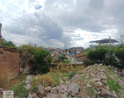 İncirliova Akçeşme Köyü İçinde Satılık 346 M² Arsa