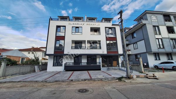 Kartepe Uzunçıftlık Mah. 2+1 Ara Kat Daıre