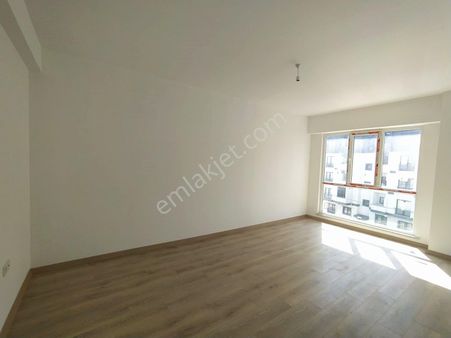 Güvenlikli Site İçinde 2+1 Kredi Limitsiz - Arakat İskanlı Lüks Daire