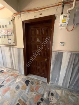 *boş* Adatepe Sahilde İskanlı Az Katlı Binada 2+1 Daire