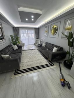 Furkan Emlaktan Kavacık Mh. 3+1 3.kat 130m2 Çift Cam Balkonlu 5 Yıllık Arakat Daire