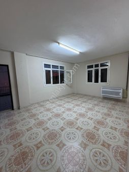 Demirhan Emlaktan 140 M2 Kiralık Orhan Gazide Müstakil Ev