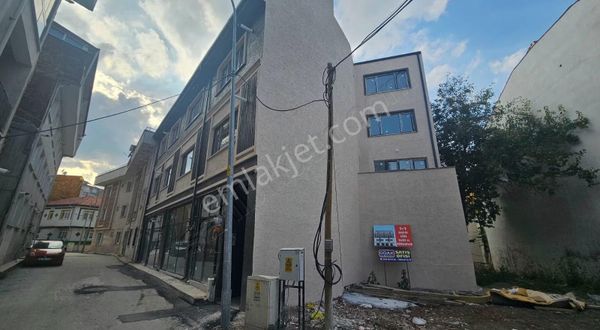 Odak' Tan Meydan' Da Çift Cephe Çift Balkon 75 M2 Satılık Apart