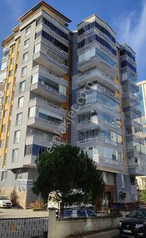 Ömürevlerinde Full Deniz Manzaralı Site İçinde Kiralık 3+1 Daire