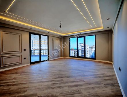 Paranomik Deniz Manzaralı Bulvara Cephe Ultra Lüx Satılık 4+1