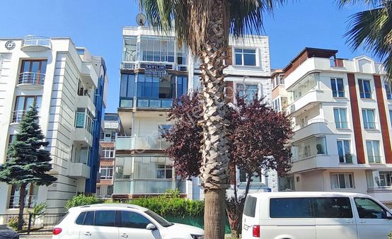 Türkiş-sahile Cephe Paronamik Deniz Manzaralı Satılık 2+1 Daire