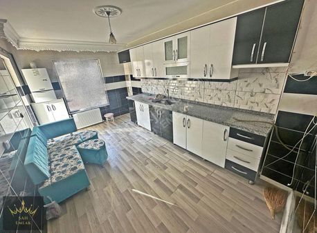 Şah Emlak'tan 3+1 Güney Cephe 110m² Kat Konumunda Yüksek Giriş