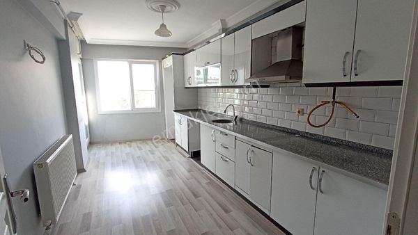 Cumhuriyet Mahallesi'nde 2+1 Kiralık Daire