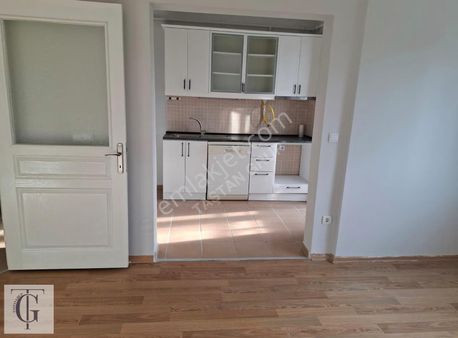 Taştan Grup'tan Hadımköy Toki Konutlarında 85 M2 Satılık Daire