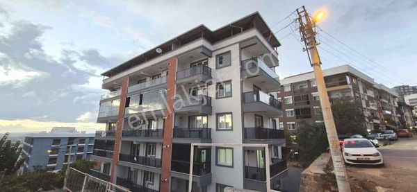 Ulukent'te Manzaralı Ara Kat Doğalgazlı Sıfır 3+1 Kiralık Daire