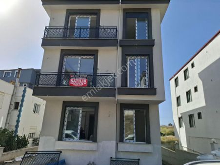 Rw Akar'dan Camiikebir Mahallesinde Ara Kat 2+1 Daire