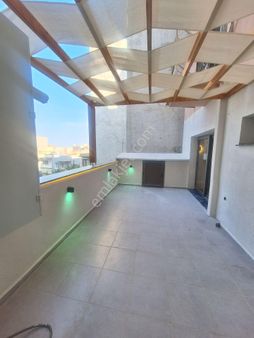 Hatay Necatibey Okulu Yanında 3+1 Doğalgazlı Giriş Katı Bahçeli Bakımlı Daire