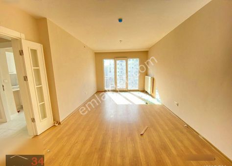 İnnovia 3 Satılık 2+1 Teraslı Havuz Cphe Boş Oturuma Hazır Daire