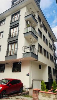 İstanbul Sancaktepe Yunusemre Mah Kiralık 2+1 Üst Dubleks 140 M2