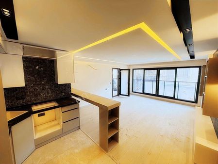 Kuşadası Davutlar Merkezde Satılık 2+1 Lüx Daire