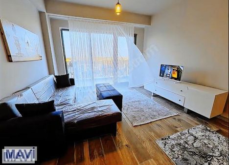 Serdivan Cadde 54 Avm''de Satılık Balkonlu 1+0 Ofis.