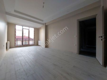 İkitelli Atatürk'te Sıfır Yapı 2+1 90m2 Lux İç Dizaynlı Arakat!