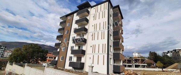 Güneşli Mahallesinde 112 Ye Yakın Konumda Satılık 1+1 Daire