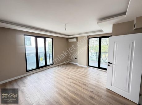 Mikel Cafe Üzeri Büklüm Cd Cepheli Yeni Binada Sıfır 2+1 Daire