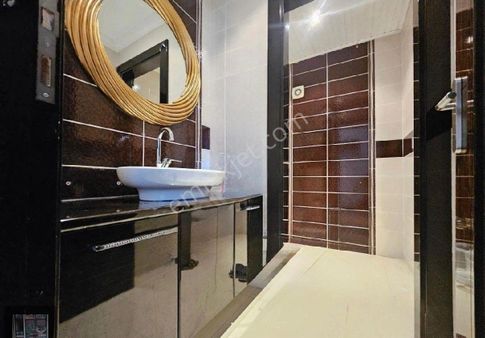 Akyol Gayrimenkul Den Satlık Daire İbrahimlide 7+1