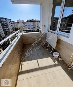 Nuray Gayrimenkulden Karataş Merkezde Satılık Bakımlı 3+1