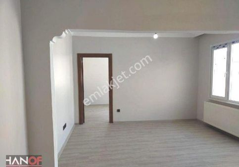 Fatih'te 1+1 55 Metrekare Net 5 Kat Balkonlu İçi Full Tadilatlı Kiralık Daire