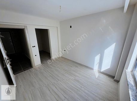 Asm'den Acil Satılık Avcı Doğa Park Evlerinde Ara Kat 3+1