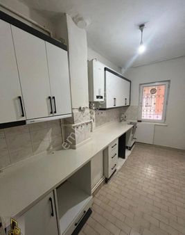 Aydınlıkevler 3+1 Temiz Yüksek Giriş Kiralık Daire