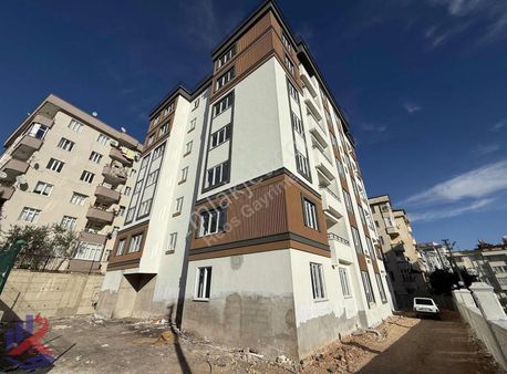 Reos Gayrimenkul'den Satılık Sıfır Dönüşümlü 3+1