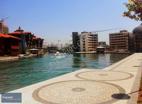 Sinpaş Bosphorus City 4+1 Satılık Yalı Daire 210 M. İyi Konumda