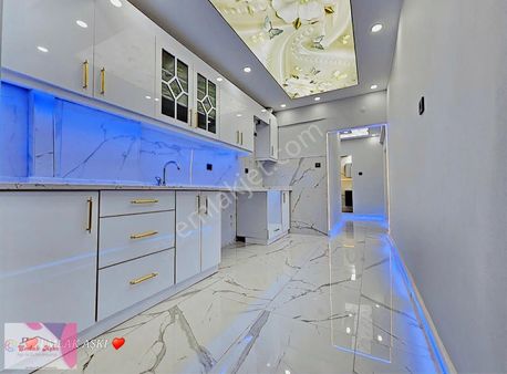 Emlak Aşkı Güvencesiyle Altındağ Mh Cadde Üzerinde Acil Satılık