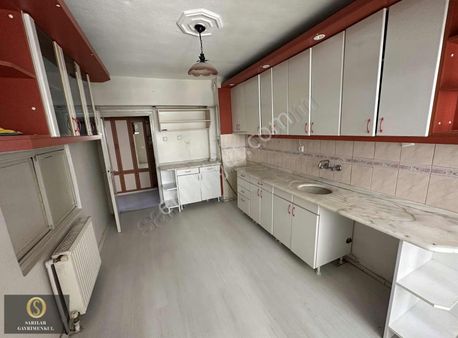 Sarılar Gm'den Akarbaşı Mah 3+1 Arakat Daire