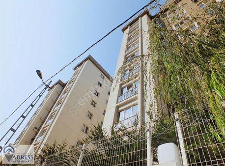 Adressten 3 Blokluk Sit.16m2 Verandalı 3+1 145m2 Satılık Daire
