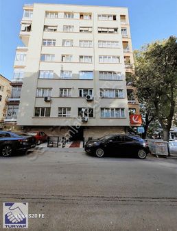 Çankaya Ziya Gökalp Caddesi Üzerinde Bakımlı,asansörlü