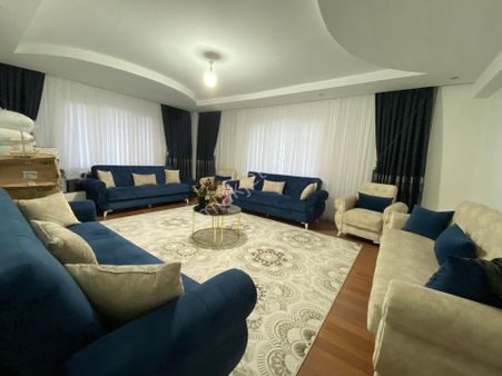 Tepeşehir Kavşağında Acil Satılık 3+1 Daire