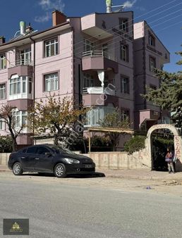 Bosna Hersek Mah.de Sümeyye Cad.si Yanı 3+1 Satılık Yapılı Daire