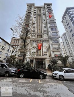 Erenköy Çelebi Sokakta Eşyalı Kiralık 2+1 Daire